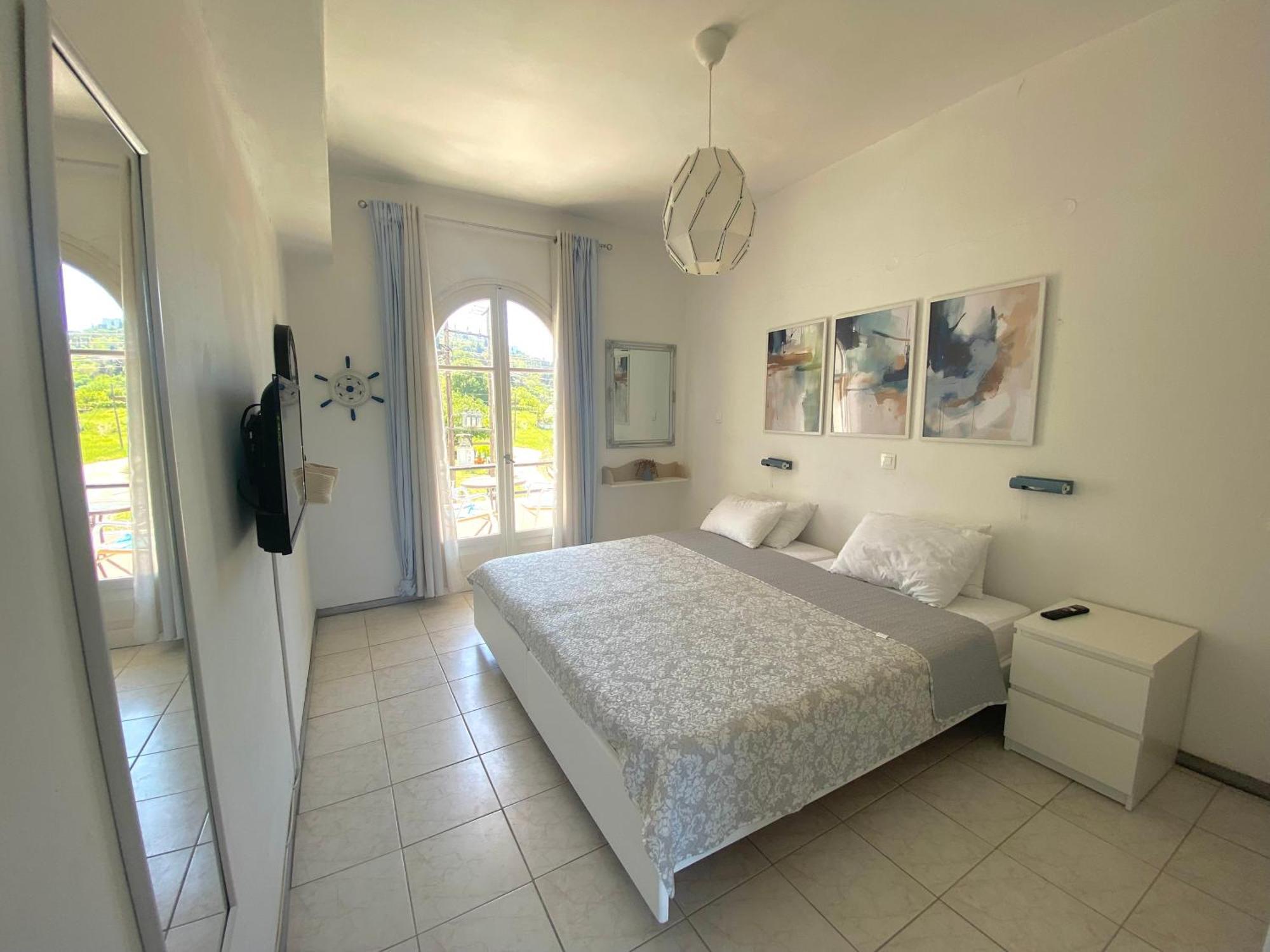 Navy Apartment With Mountain View &Private Parking Vátos Exterior foto