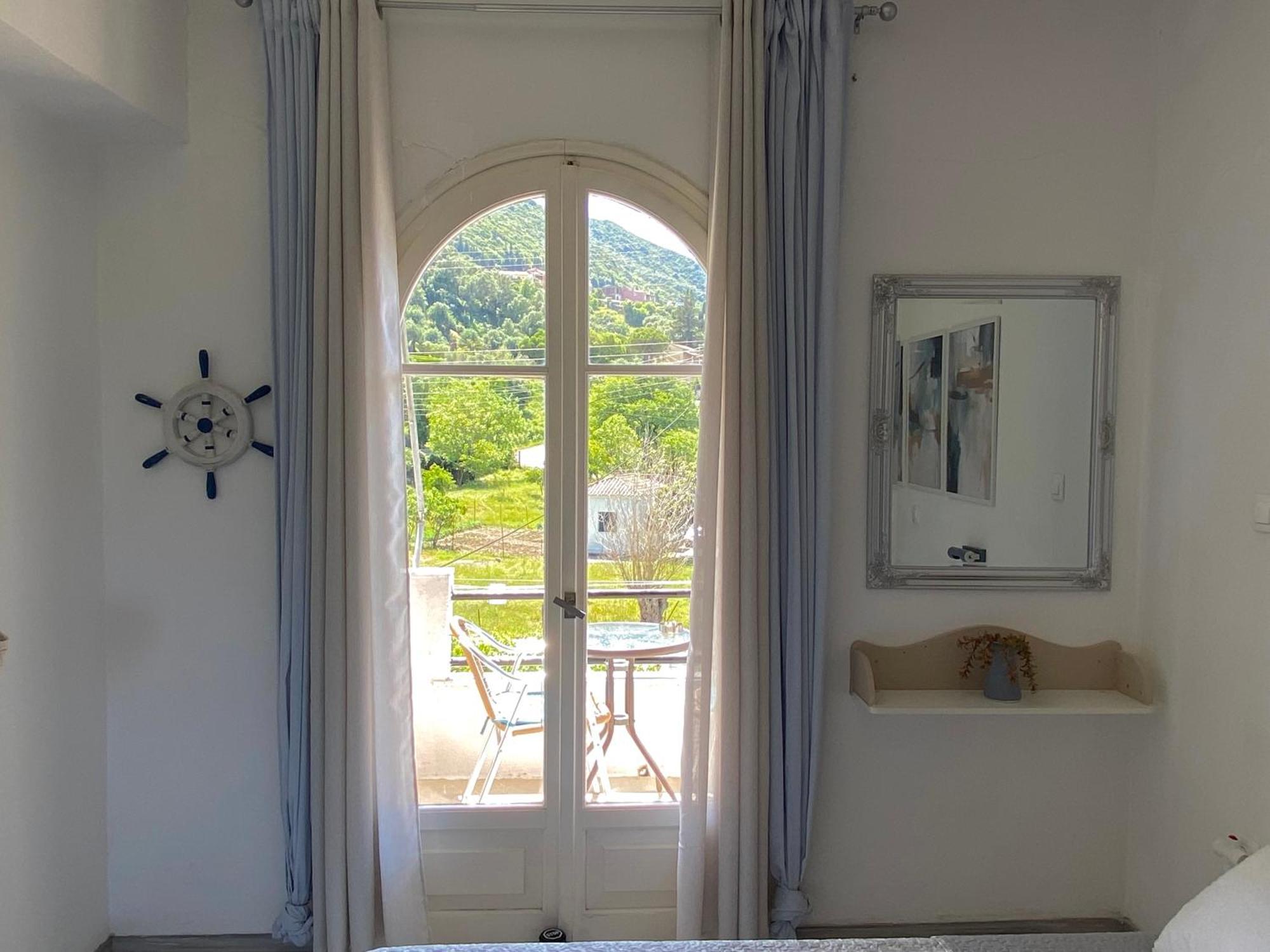 Navy Apartment With Mountain View &Private Parking Vátos Exterior foto